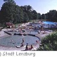 Schwimmbad Walkematt in Lenzbrug Schwimmbad Walkematt in Lenzbrug