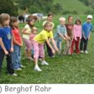 Kindergeburtstag auf dem Bauernhof Berghof in Rohr Kindergeburtstag auf dem Bauernhof Berghof in Rohr
