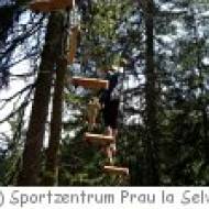 Hochseilpark im Sportzentrum Prau La Selva in Flims Hochseilpark im Sportzentrum Prau La Selva in Flims