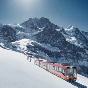 Mit der Jungfraubahn auf das Jungfraujoch