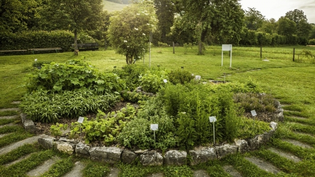 Ricola Kräutergarten auf dem Trogberg in Erschwil