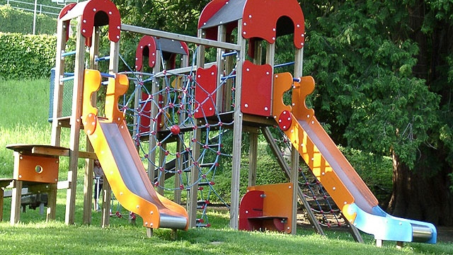 (c) Gemeindeverwaltung Weggis Weggis Spielplatz